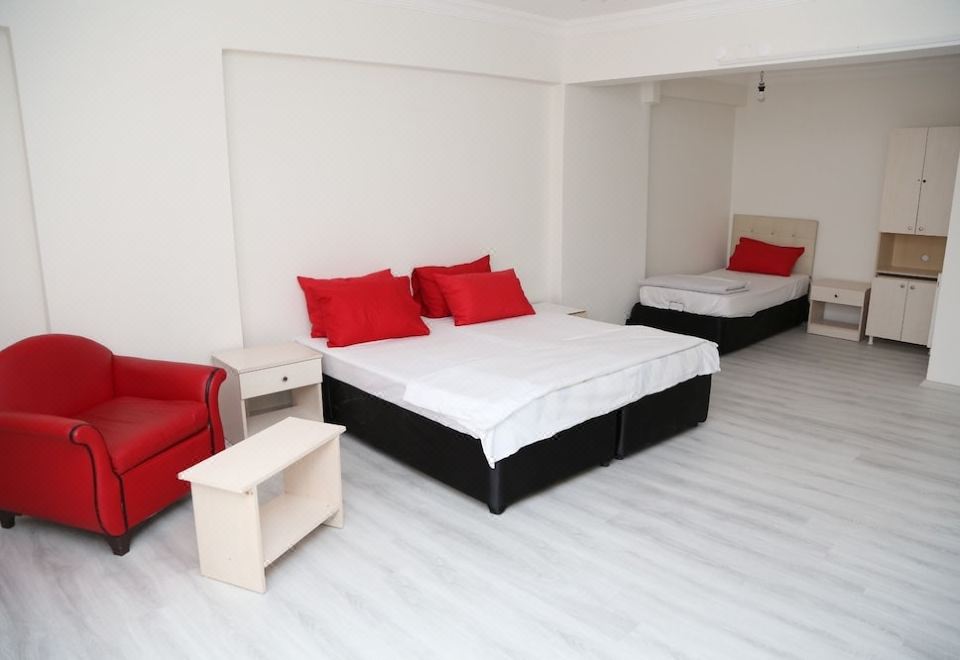 Beyaz Otel