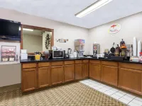 Super 8 by Wyndham Harrisburg Hotels in Harrisburg