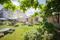 Hanada Resort Các khách sạn gần Đảo Green