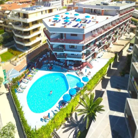 Hotel Soleado