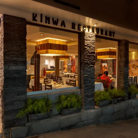 Inti Punku Machupicchu Hotel & Suites