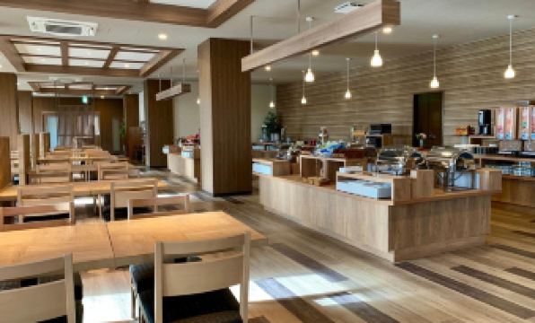 2. 호텔 루트-인 ..