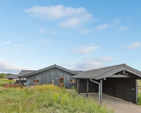 "Emma" - 976m from the Sea Hotels in Hirtshals