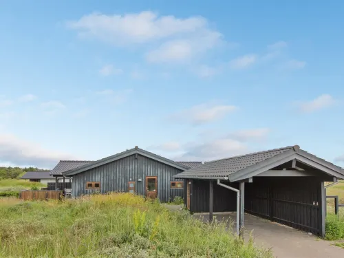 "Emma" - 976m from the Sea Hotels in Hirtshals