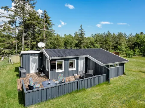 "Gangulf" - 150m from the Sea