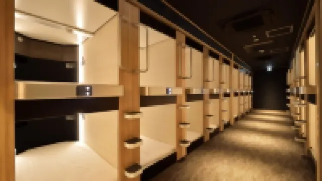 Cabin & Capsule Hotel J-Ship Osaka Namba