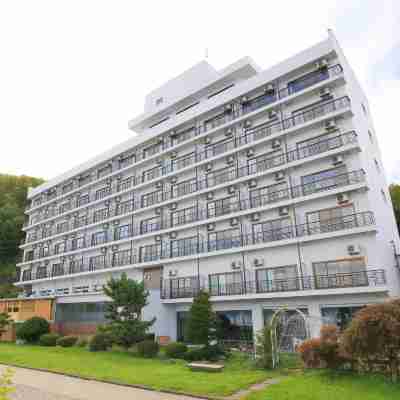 洞爺温泉ホテル華美 Hotel Exterior