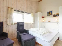 "Edwin" - 400m from the Sea Hotels in Hirtshals