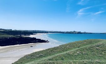 Porth Beach Hotel