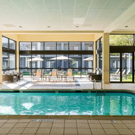 Courtyard Chicago Naperville