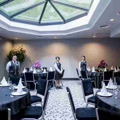 Smart Hotel Dining/Meeting Rooms