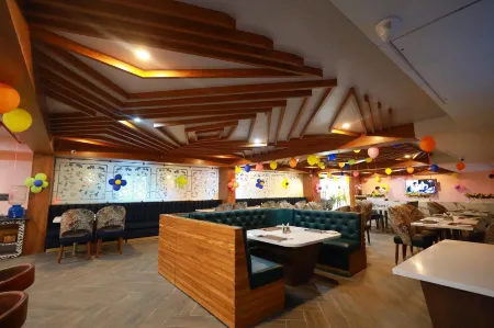 Luxus Inn Dhanbad Отели в г. Дханбад