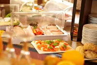 Hotel Koenigstein Kiel by Tulip Inn - breakfast