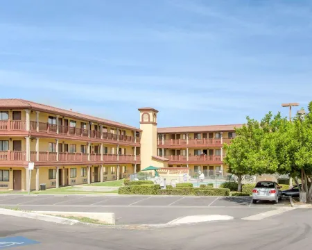 Quality Inn