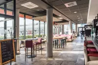 Campanile le Mans Centre Gare - breakfast