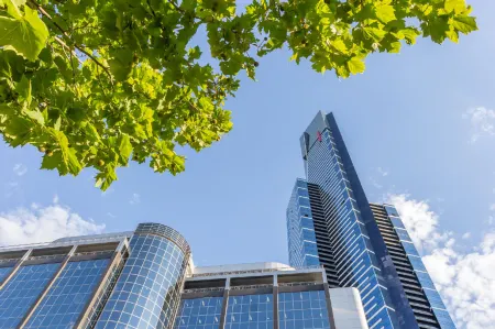 Brady Apartment Hotel Flinders Street