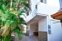 Hotel Don Raul St. Vincent Ferrer Chapel 주변 호텔