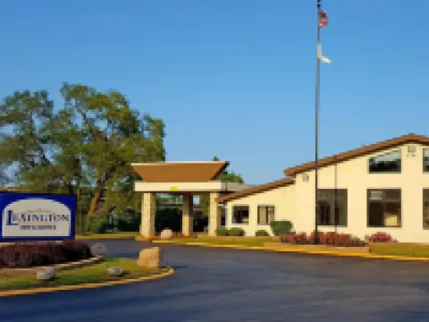 Lexington Inn & Suites NW Chicago Elgin