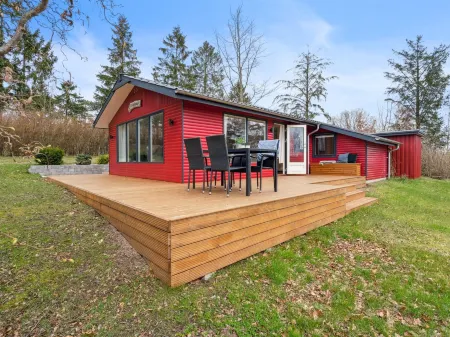 "Dome" - 7km from the Sea