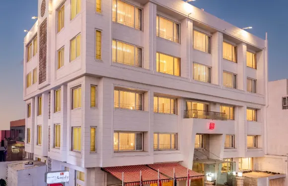 德瓦卡迪什領主生態酒店