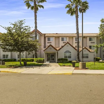 SureStay Plus Hotel by Best Western Rocklin