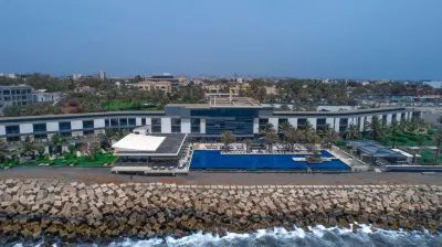 Noom Hotel Dakar Sea Plaza, a member of Radisson Individuals Hotels in der Nähe von Plage de Yoff