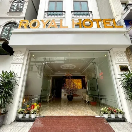 Royal Hotel Thanh Trì