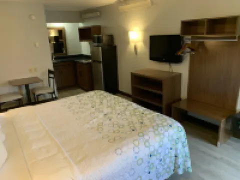 HomeTowne Studios Mystic - New London 新倫敦酒店