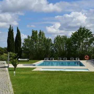 Pousada Convento de Arraiolos – Historic Hotel