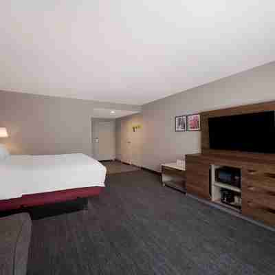 Hampton Inn Detroit Southfield Rooms