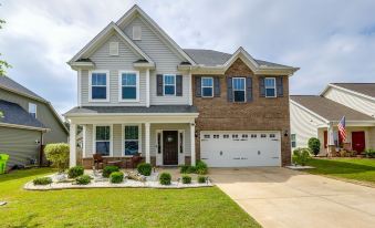 Chapin Vacation Rental ~ 5 Mi to Lake Murray!