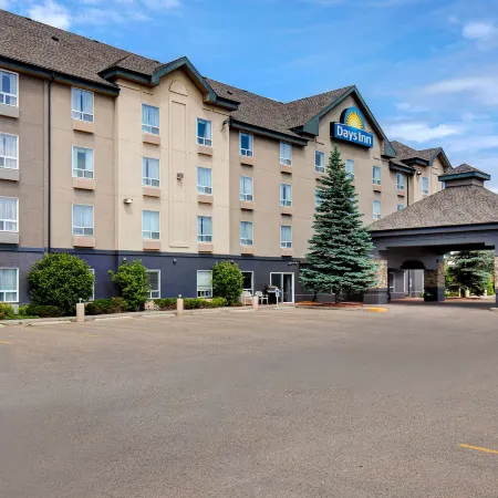 Days Inn by Wyndham Medicine Hat