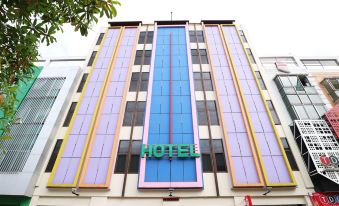 Hyper Inn - Housity