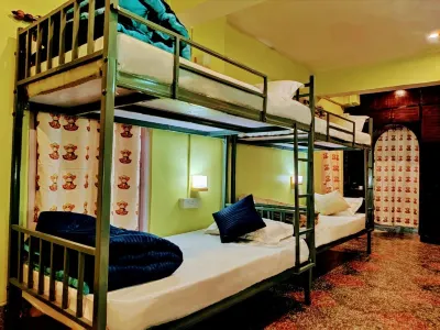 Hidden Monkey Backpackers, Darjeeling, Railway Station Hotels in 