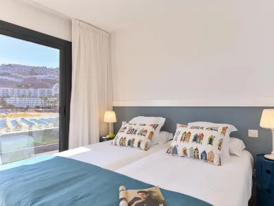 Morea 3 Hotels near The Windmill