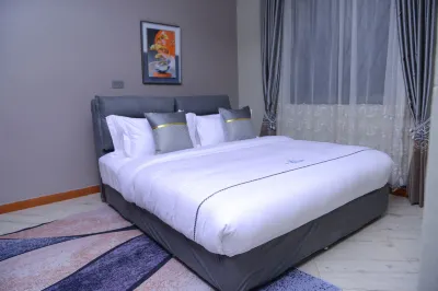 2 Bedroom Suite in 3 Bedroom Apartment Hotels near Akright shopping center