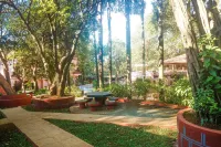 Byke Brightland冒險公園和度假村 Pisarnath Mahadev Mandir附近的飯店