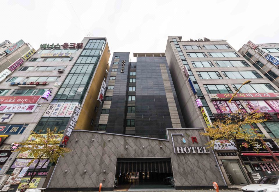 hotel overview picture