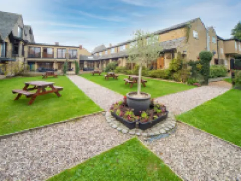 The Holt Hotel Hotels in Bicester