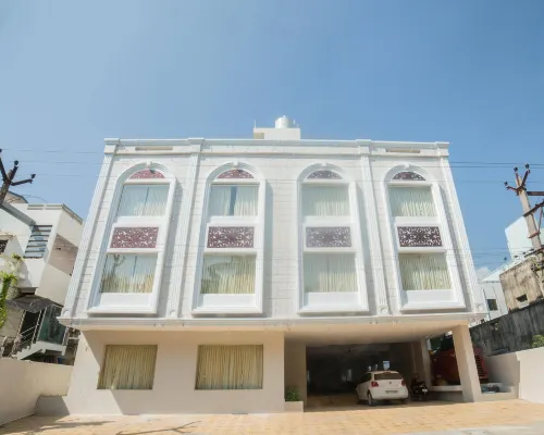 Atlanta Park Chennai タンバラン周辺のホテル
