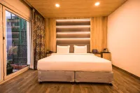 Tuccil Homestay | Room & Caretaker