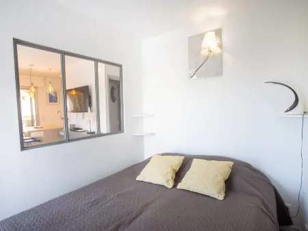 Port de La Gavine Отели в г. Йер