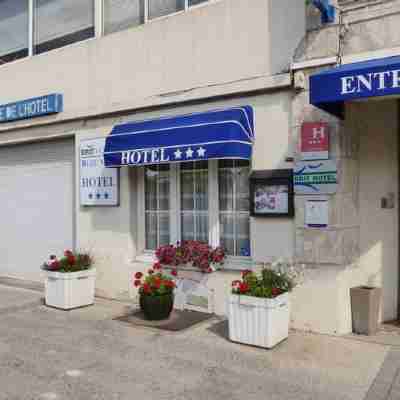 Brit Hotel Bleu Nuit Hotel Exterior