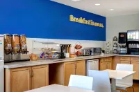Days Inn by Wyndham Whitecourt - breakfast