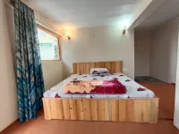 Himalaya View Hotels in Majkhali