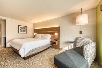 Holiday Inn Express & Suites Manitou Springs Hotels in Manitou Springs