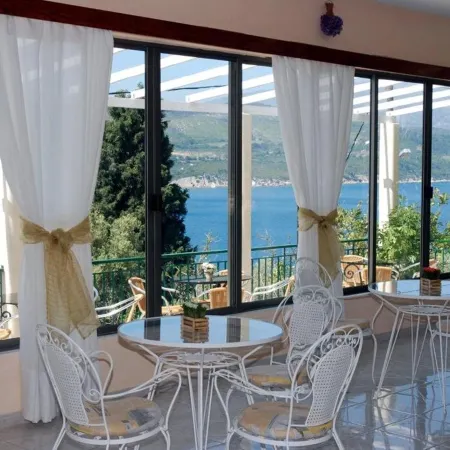 Anthemis Hotel Apartments