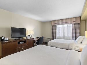 Travelodge Suites by Wyndham Regina / Eastgate Bay