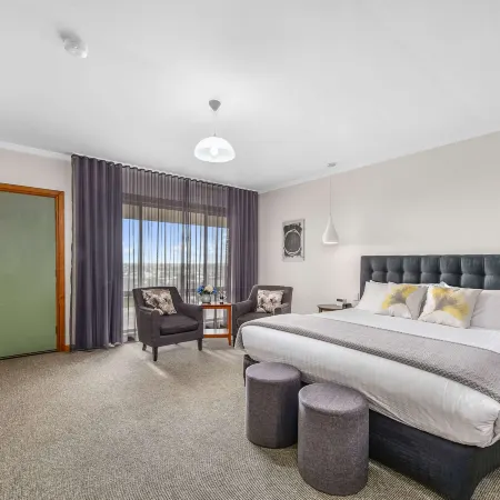 Comfort Inn the Lakes