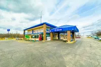 Happy Stay Inn Madisonville I-69 by OYO